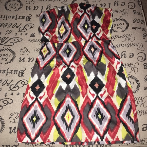 Deco Print Strapless Dress