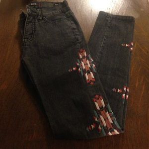 BDG High Rise Cigarette Ankle Skinny Jean