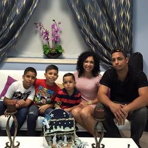 Meet your Posher, Mariely