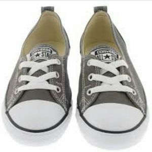 Converse chuck taylors