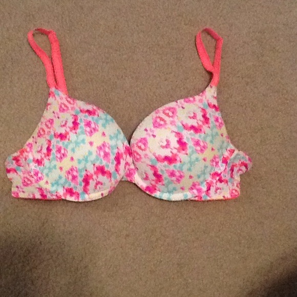 VS PINK Push Up Bra Size 34B