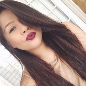 Meet your Posher, Ana