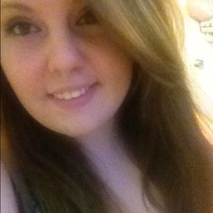 Meet your Posher, Brianna