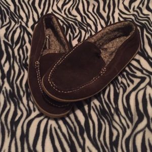 Men's new/Never Worn moccasin slippers