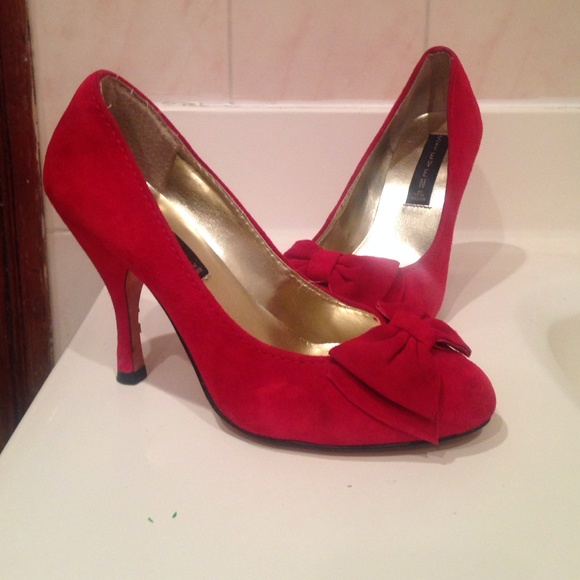 Sexy Red suede shoes