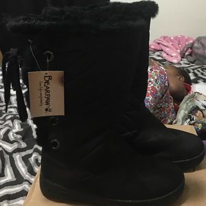 Bear paw snow boots