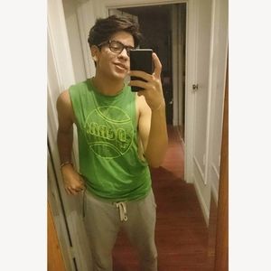 Meet your Posher, Adnan