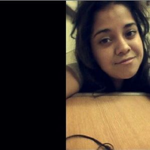 Meet your Posher, Ana