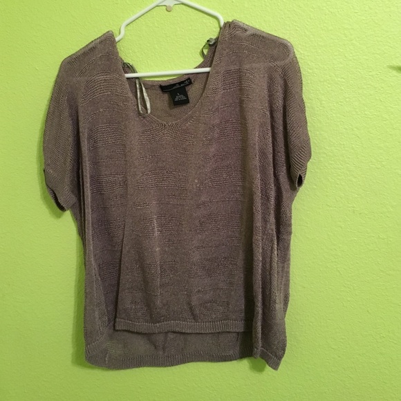 brown top
