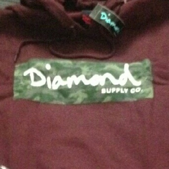 Diamond Supply Hoodie
XXL - Picture 3 of 4