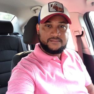 Meet your Posher, Carlos