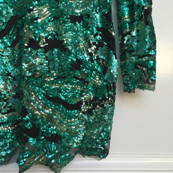 Green sequin dress - Picture 2 of 4