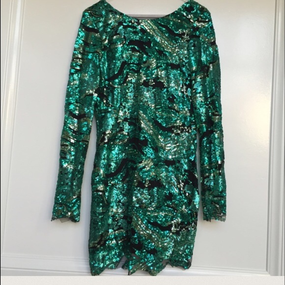 Green sequin dress - Picture 4 of 4