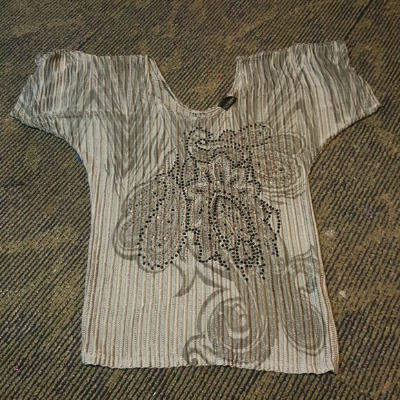 Daytrip from Buckle Sequined Knit Top