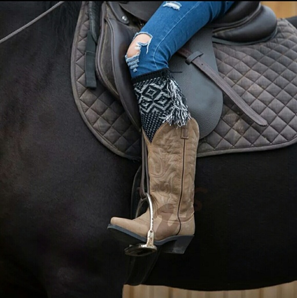 Out of Stock! New Fringe Bootcuffs - Picture 2 of 4