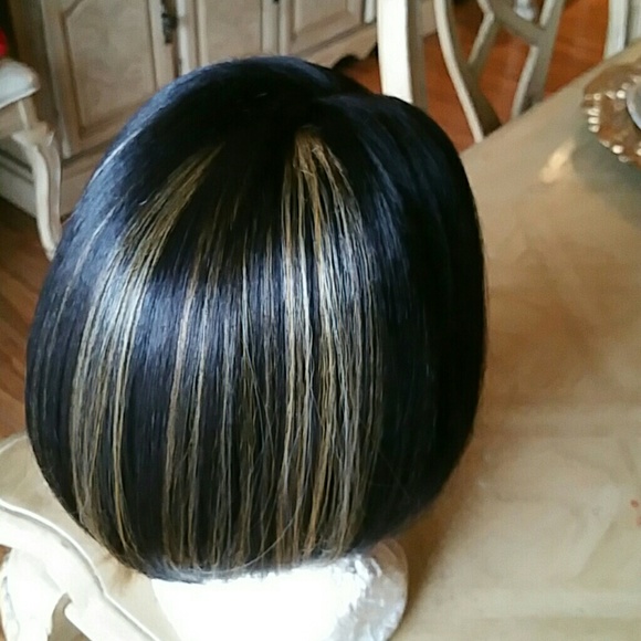 Beautiful  Bob Lacefront  Wig!! main image 4