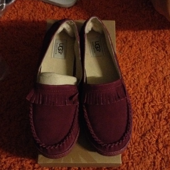 UGG LOAFERS