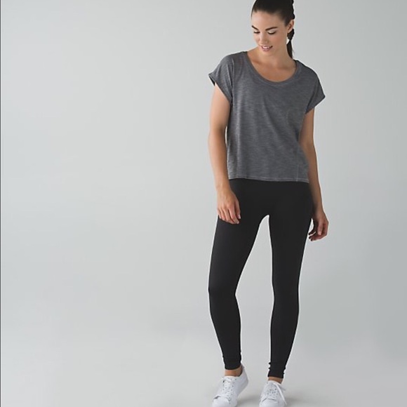 Lululemon Zone in tight black legging