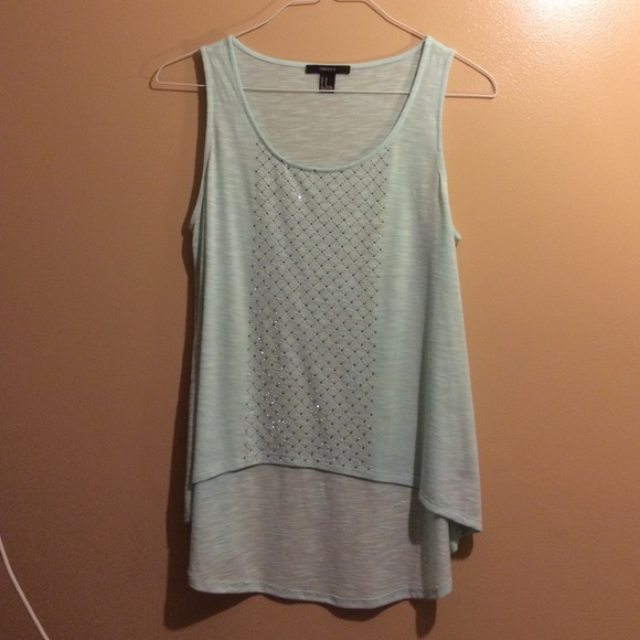 High to low light blue tank top