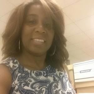 Meet your Posher, Vee