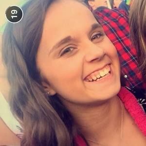 Meet your Posher, Abigail