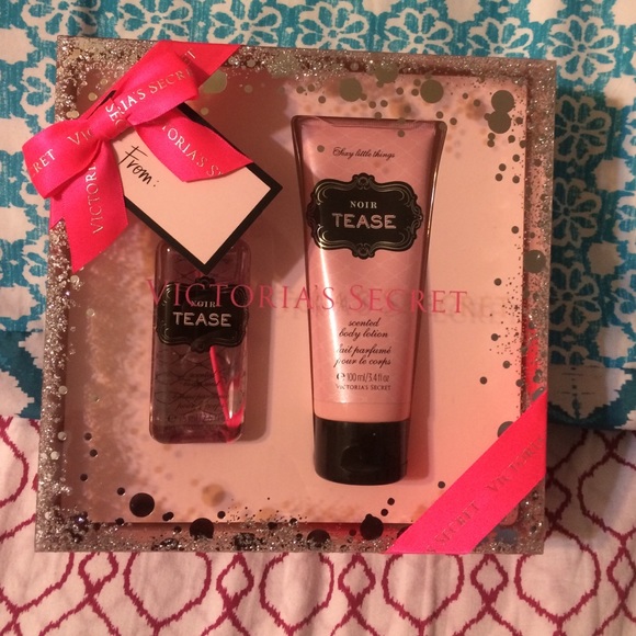 Victoria's Secret noir tease body mist and lotion
