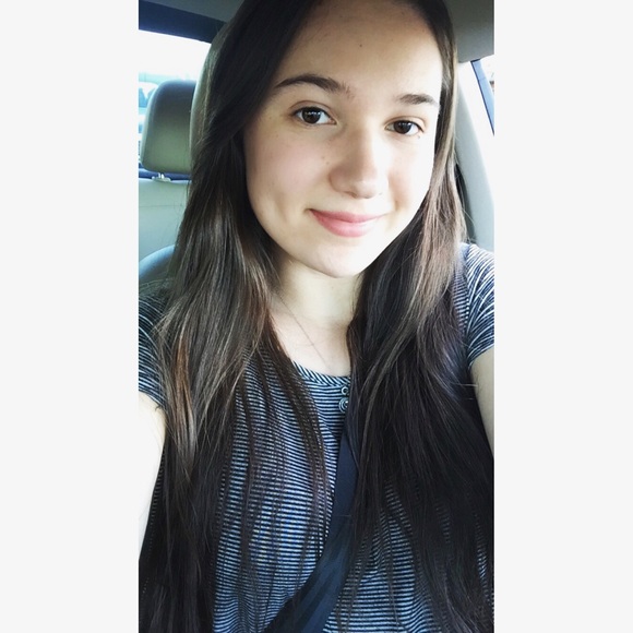 Meet your Posher, Jeneta - Picture 1 of 1