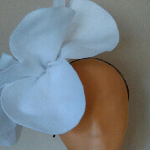 White felt oversized flower headband