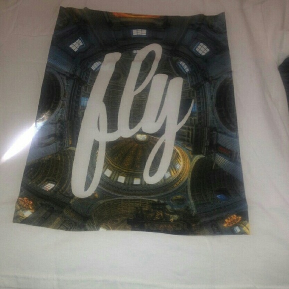 Fly Society 
Large T-Shirt - Picture 2 of 3