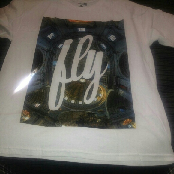 Fly Society 
Large T-Shirt - Picture 3 of 3