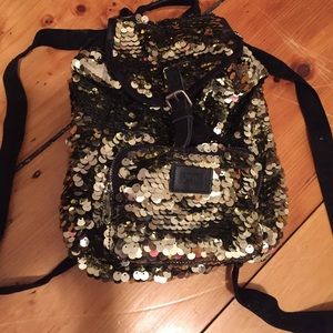VS PINK GOLD SEQUIN BACKPACK!