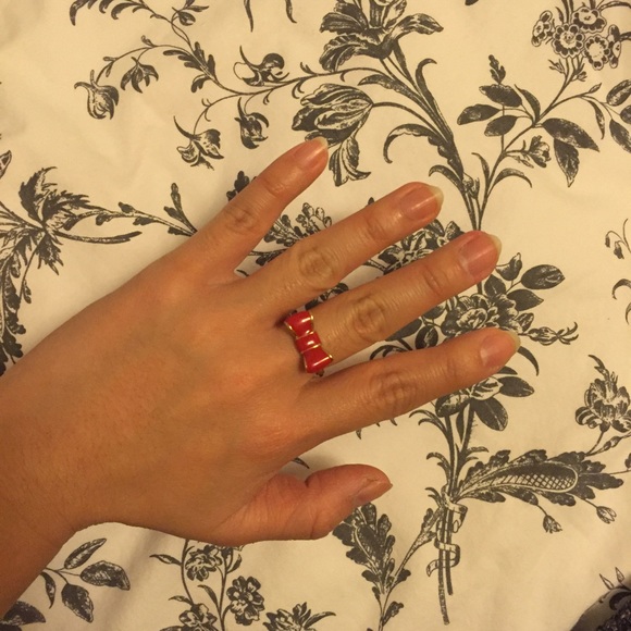 Kate Spade New York Take a Bow ring