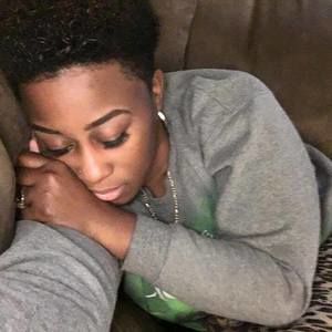 Meet your Posher, Latasha