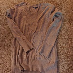Gap sweater