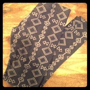 THREAD 4 THOUGHT tribal leggings yoga pants