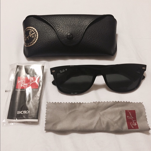Ray-Ban Sunglasses - Picture 2 of 4