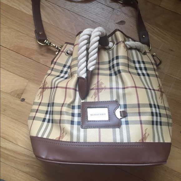 Burberry shoulder bag
