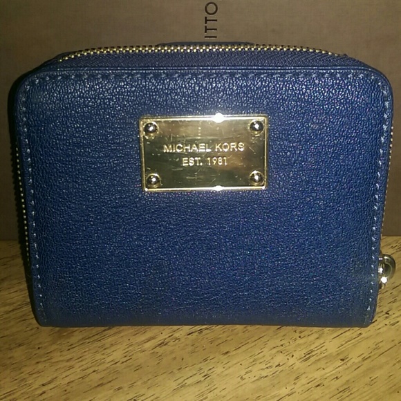MICHEAL KORS WALLET