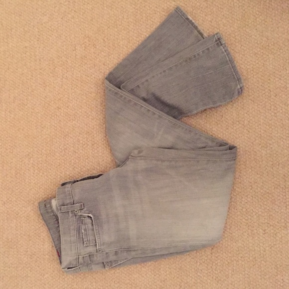 Gray 7 jeans size 28
