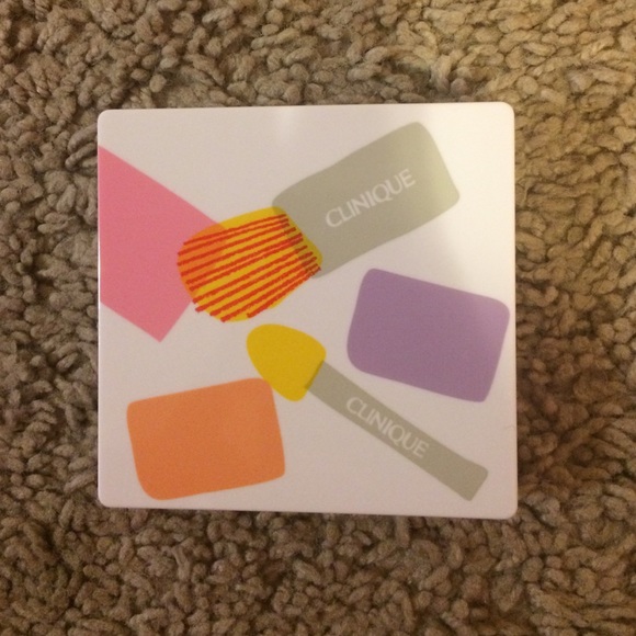 🎉Clinique🎉 Blush & Eye Shadow Palette BRAND NEW!