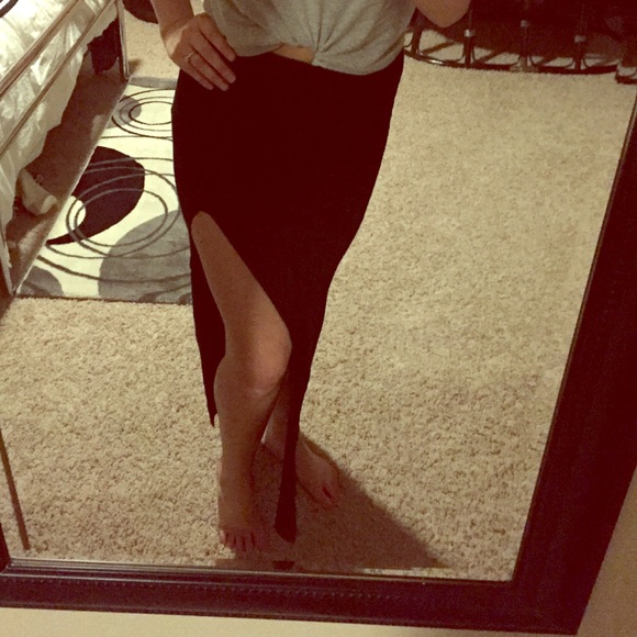 High waisted black skirt