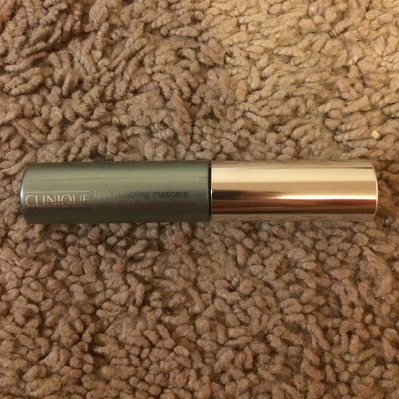 😍Clinique Lash Doubling Mascara!!🎉💕 BRAND NEW!!