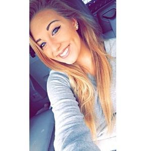 Meet your Posher, Alyssa