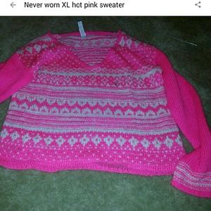 Brand new Aeropostale   hot pink sweater