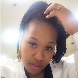 Meet your Posher, Lakoya