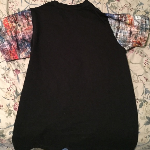 Fly Society Graphic Tee - Picture 2 of 2