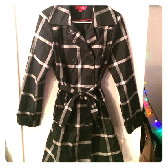 Merona trench coat
