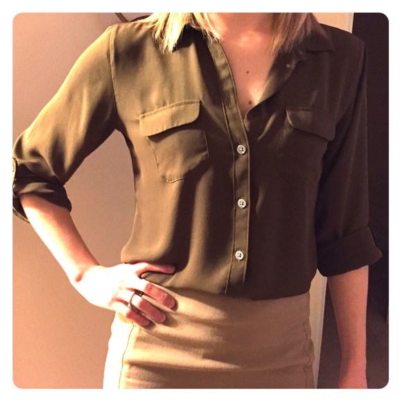 Ann Taylor Loft Army Green Button Up Shirt