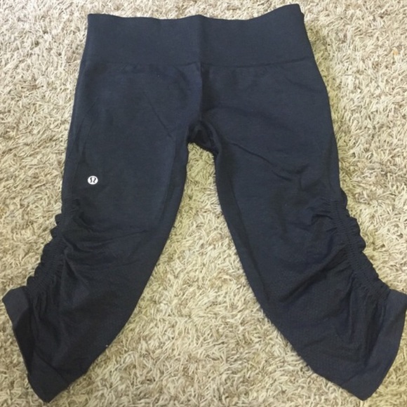 Lululemon In The Flow Crops!!