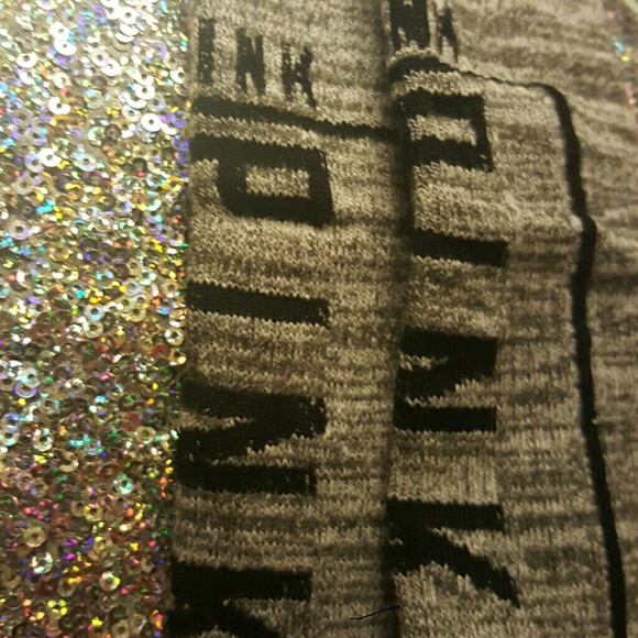 ❌❌❌SOLD***Vs love pink warm socks Nwot - Picture 4 of 4